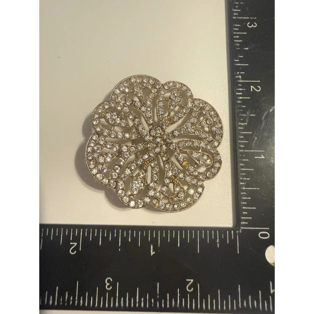 Gold Tone Rhinestone Flower Brooch Filigree Openwork Floral Pin Clear Stones